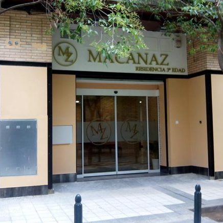 CENTRO DE DÍA Y RESIDENCIA TERCERA EDAD